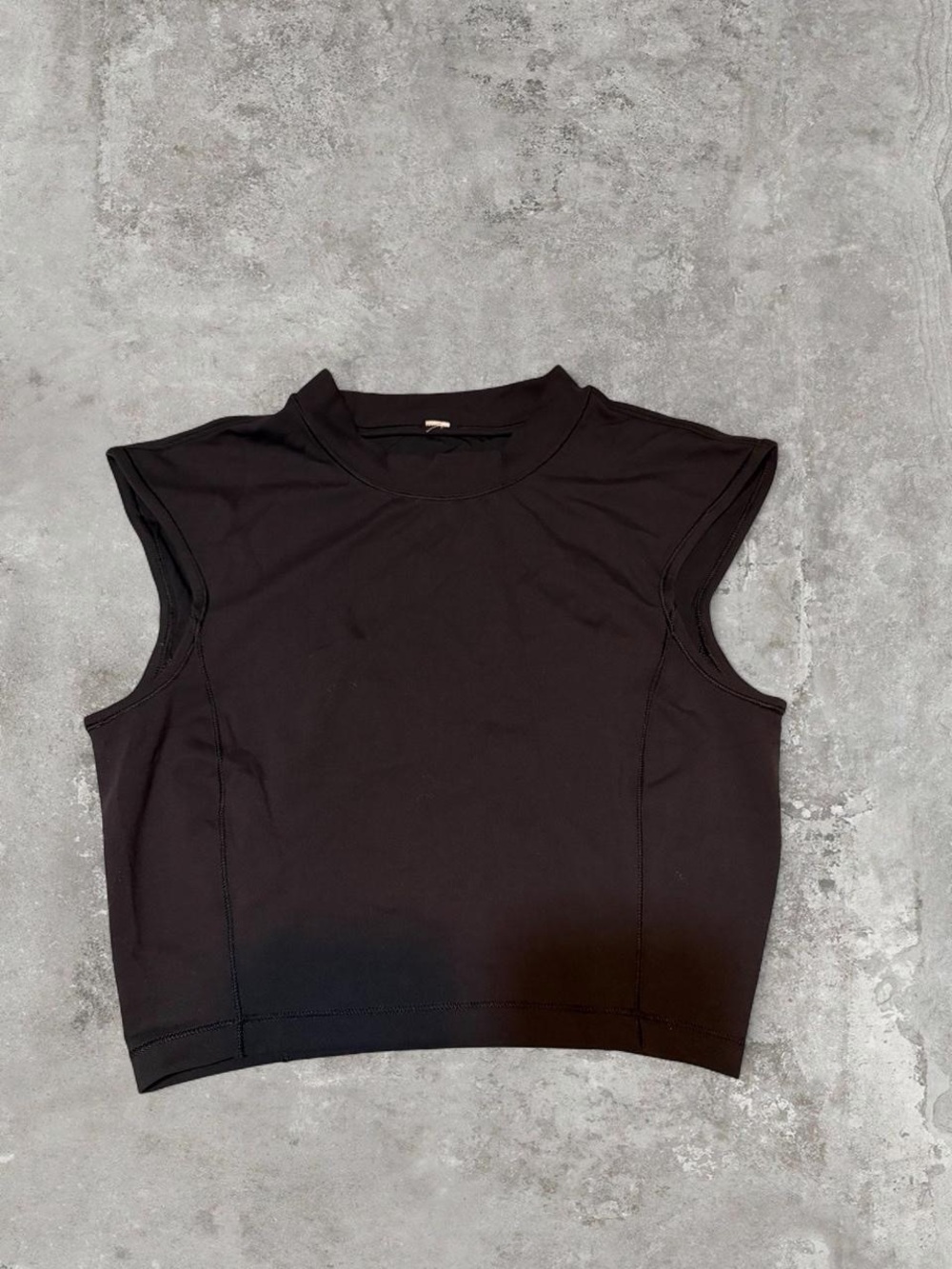 lululemon athletica Black Cropped Mock Neck Muscle Tee Size S